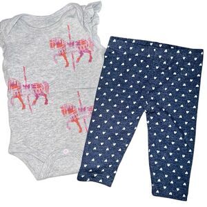 Girls outfit size 3-6 months
